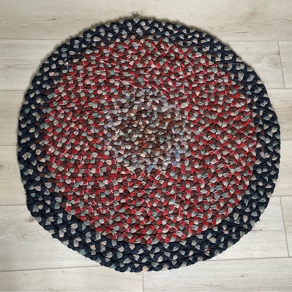 Handcrafted Bohemian Multicolour Braided Round Rug - Picture 6 of 10
